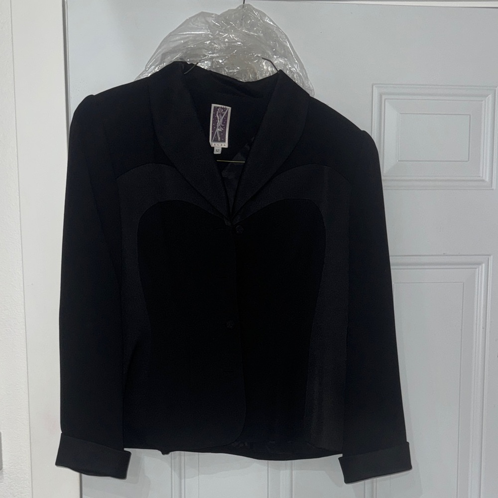 Elegant Black Women's Zelda Jacket